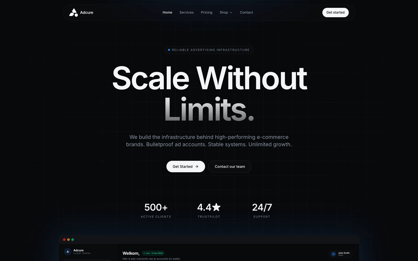 Screenshot van de Adcure Agency-website: hero 'Scale Without Limits'